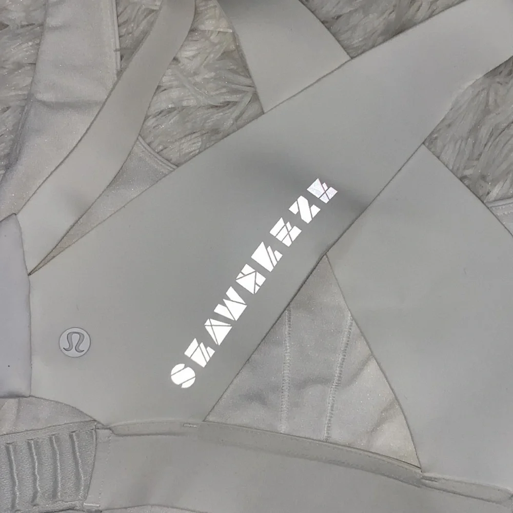 NWT Lululemon Esker Bra *lululemon lab SeaWheeze White Nimbus